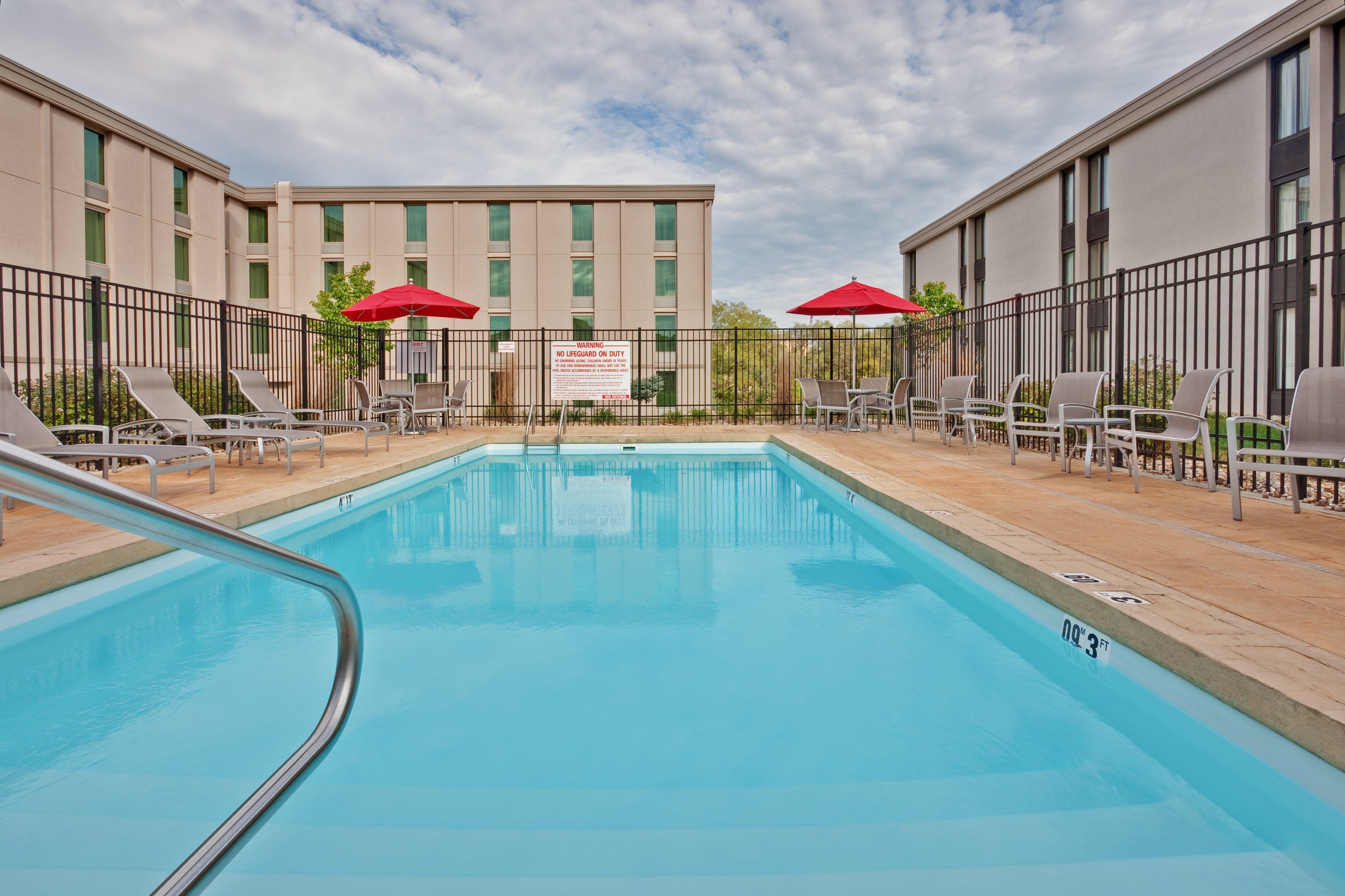 Holiday Inn Bloomington-University Area By Ihg Dış mekan fotoğraf