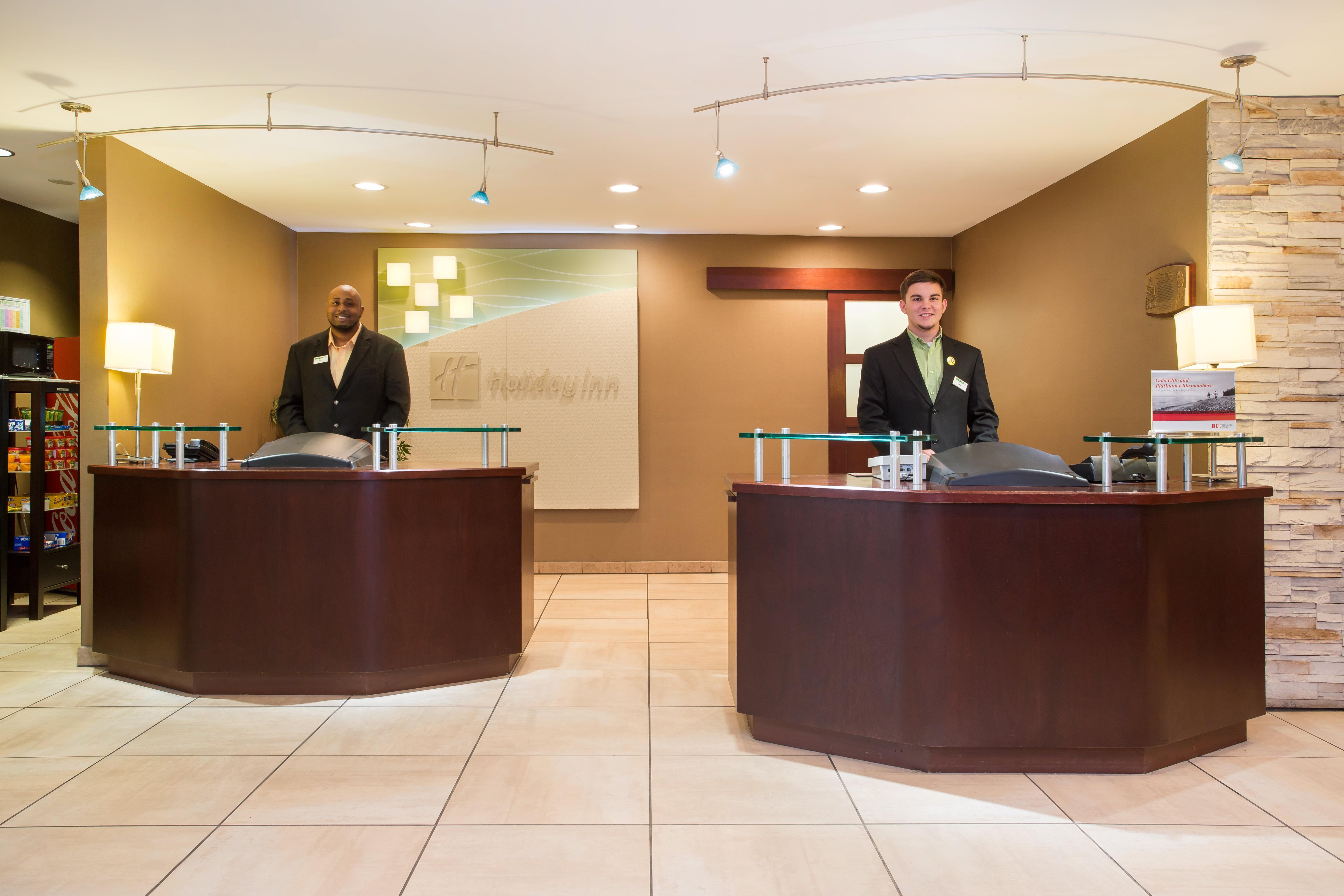 Holiday Inn Bloomington-University Area By Ihg Dış mekan fotoğraf