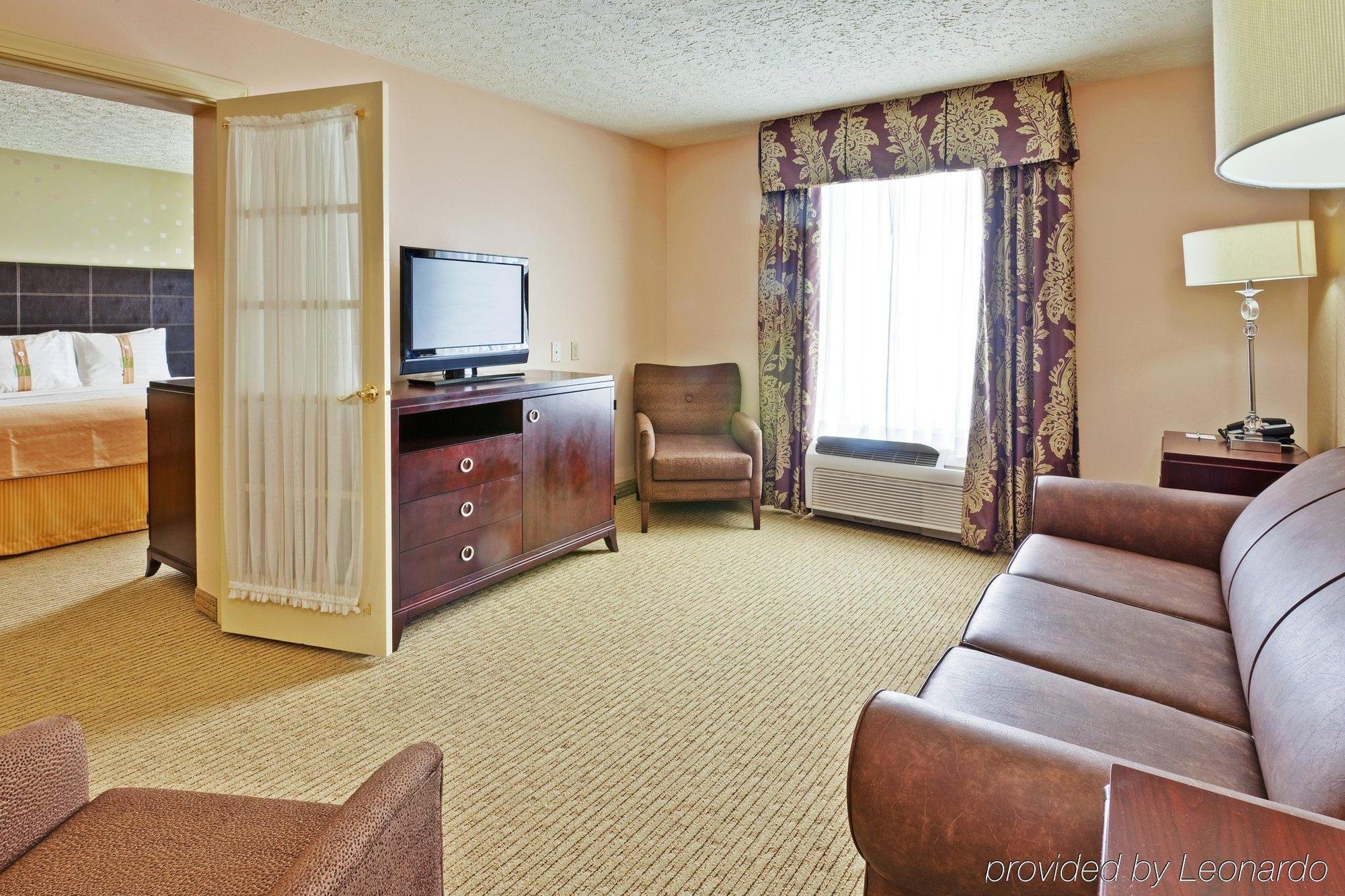 Holiday Inn Bloomington-University Area By Ihg Oda fotoğraf