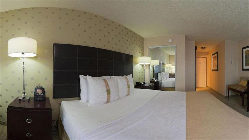 Holiday Inn Bloomington-University Area By Ihg Dış mekan fotoğraf