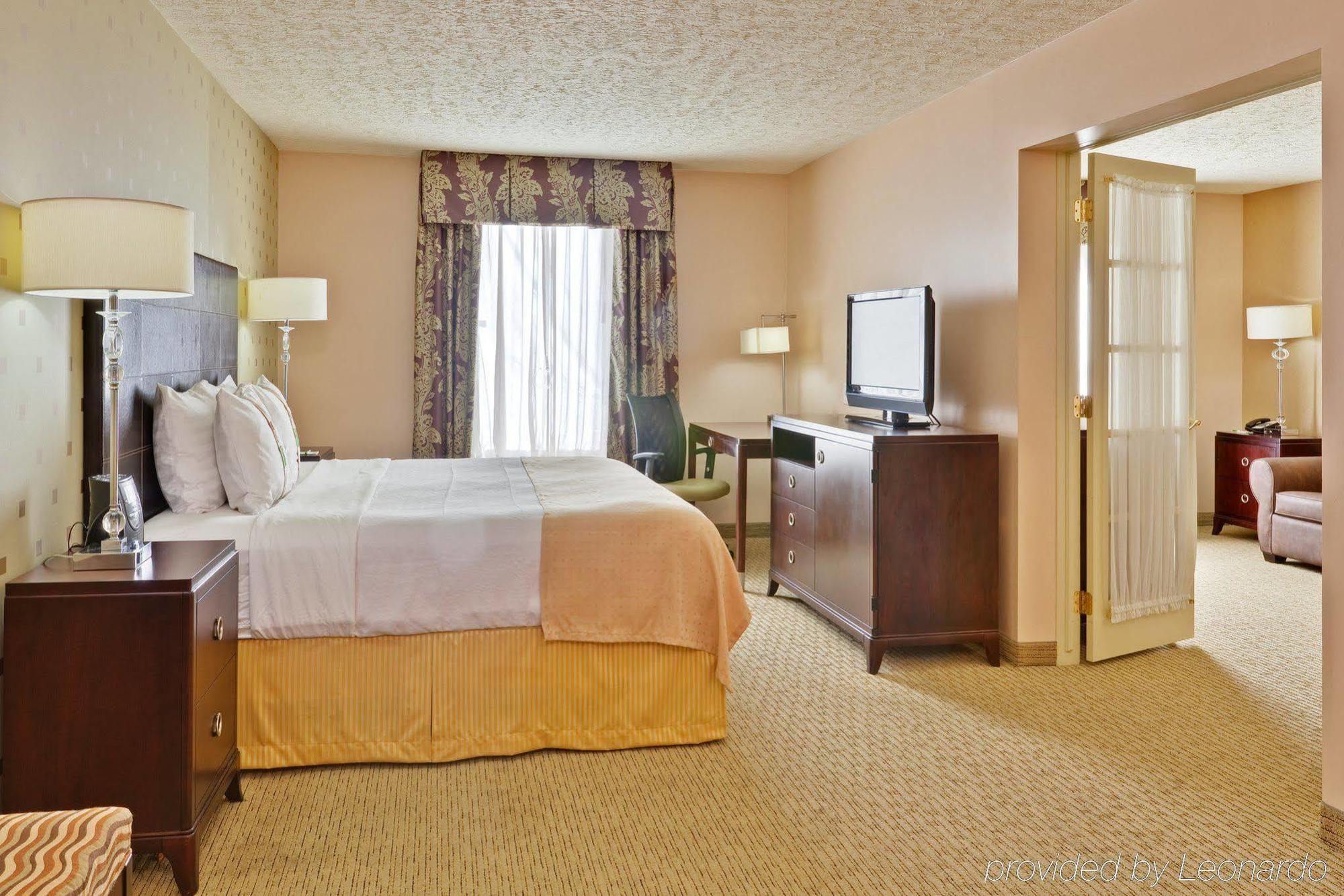 Holiday Inn Bloomington-University Area By Ihg Oda fotoğraf