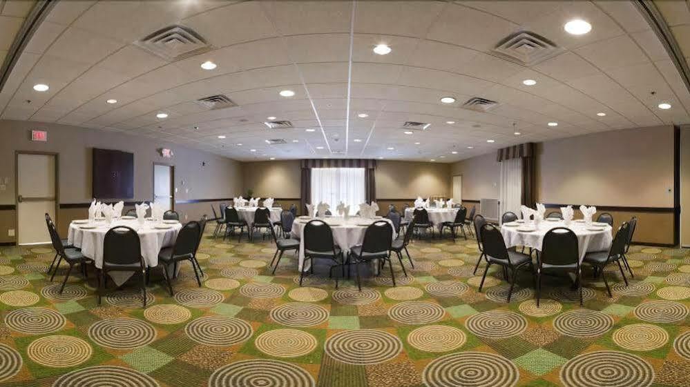 Holiday Inn Bloomington-University Area By Ihg Dış mekan fotoğraf